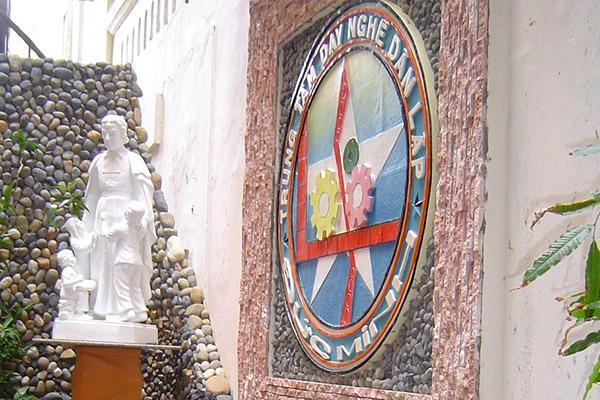 LA SAN ĐỨC MINH