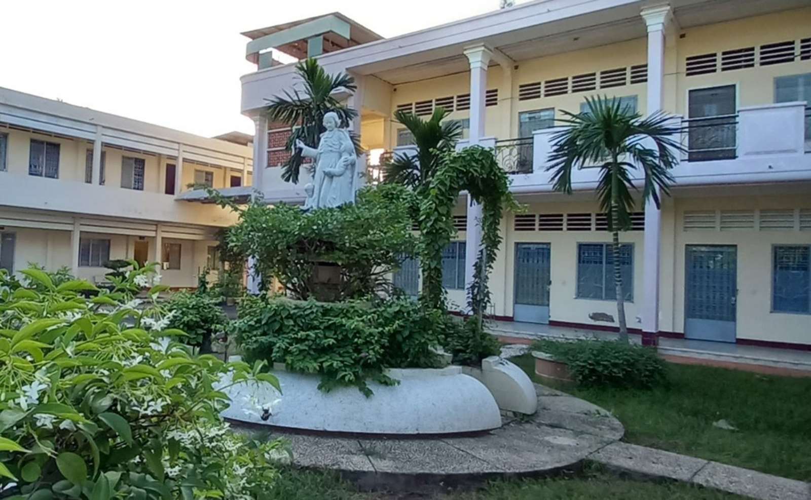 LA SAN - MỘT THỜI ĐỂ NHỚ